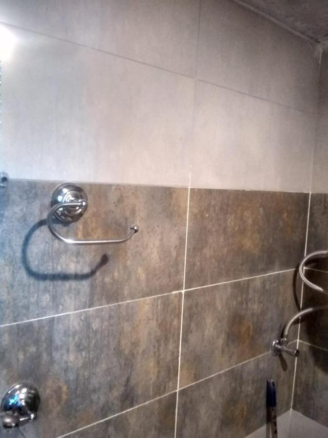 Elet Business Hotel Karachi Luaran gambar