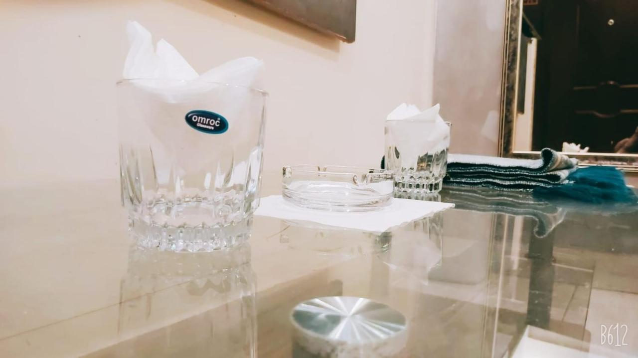 Elet Business Hotel Karachi Luaran gambar