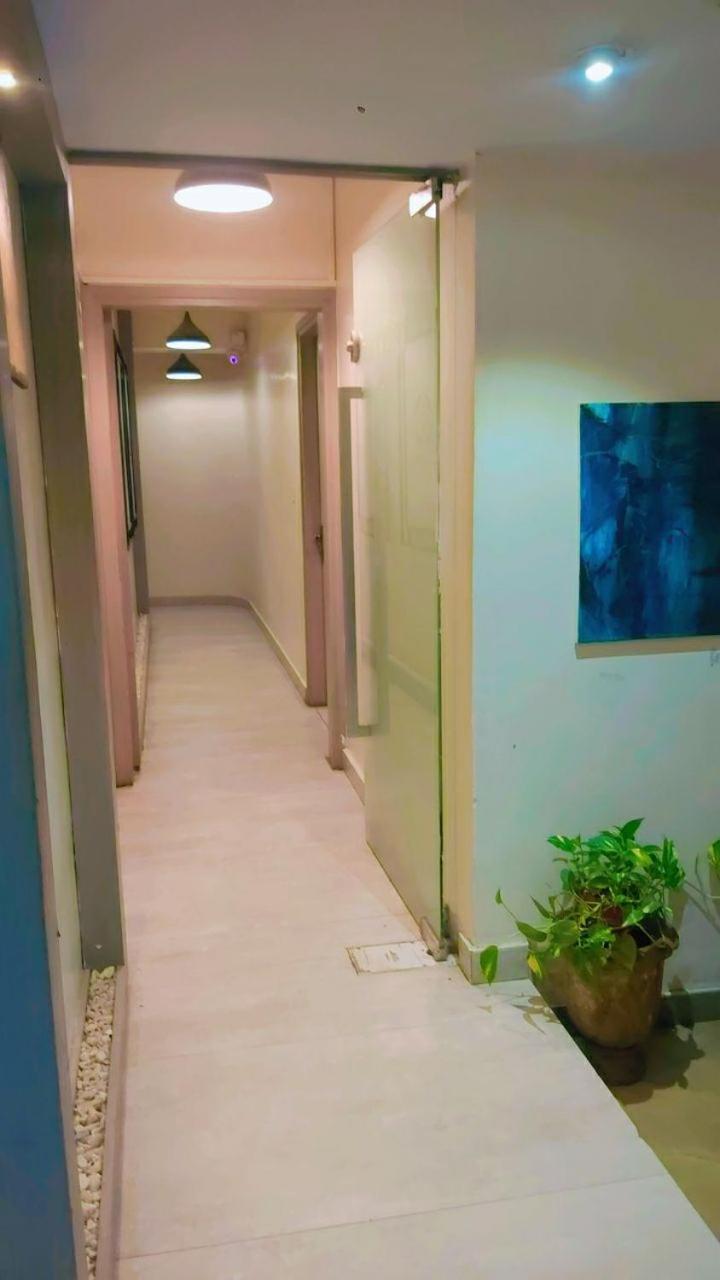Elet Business Hotel Karachi Luaran gambar